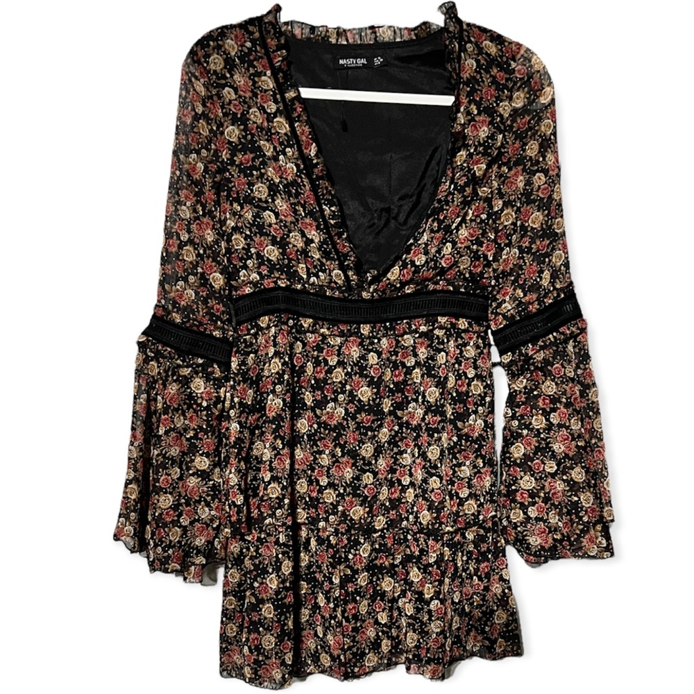 Nasty Gal Collection Bell Sleeve Floral Dress Sz 6